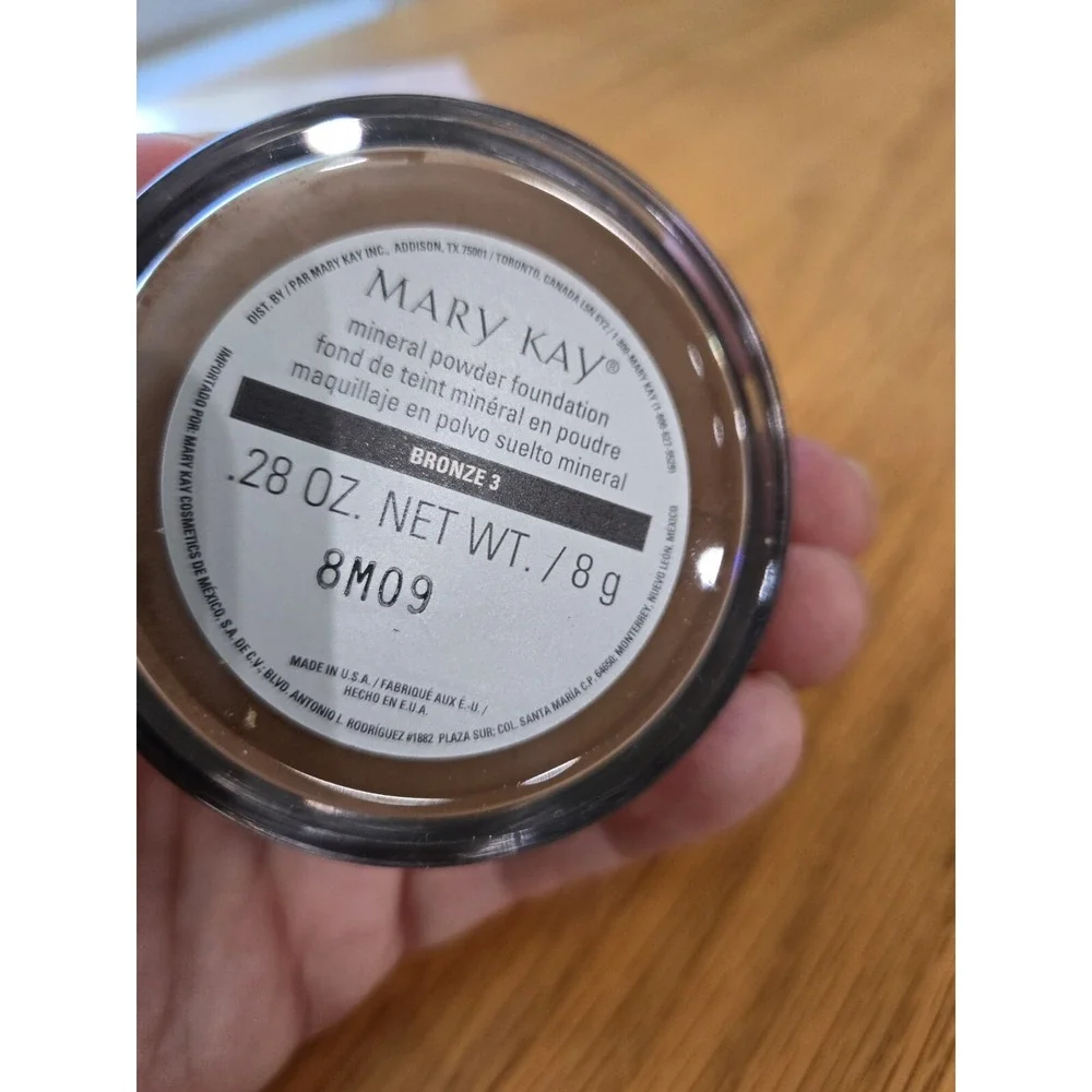Mary‎ Kay Mineral Powder Foundation Bronze 3 NEW